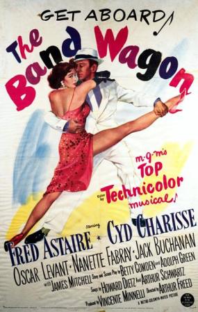 17. The Band Wagon (1953) - Fred Astaire protagoniza un actor que enfrenta a un director de obras de Broadway al que se le suben los humos.