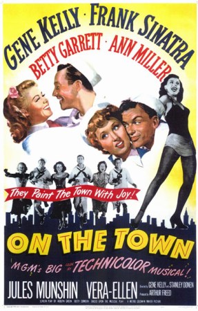 19. On The Town (1949) - Con las estrellas Gene Kelly y Frank Sinatra, trata sobre las aventuras de tres marineros en Nueva York.