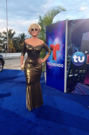 Elegante como siempre, Christian Bach a su llegada.