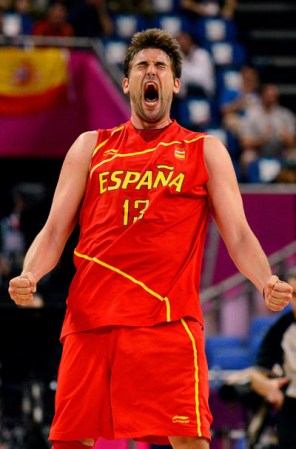 Día 12: El equipo español de basketball venció a Francia en cuartos de final y logró su pase a las semifinales donde enfrentará a Rusia.