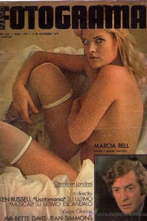Marcia Bell es una actriz argentina que ha desarrollado su carrera profesional en España, conquistando el lugar de reina del cine erótico. Luego se dedicó a la música.