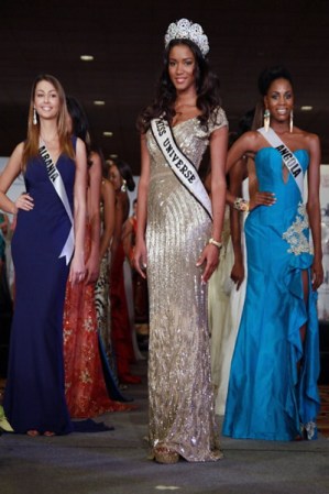 Leila Lopes es la soberana saliente y debido al cambio de fecha del importante certamen ha sido una de las ganadoras que ha tenido más tiempo de reinado.