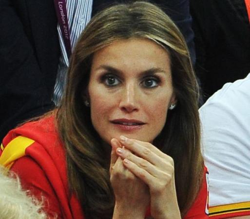La princesa no perdió detalle en el juego.