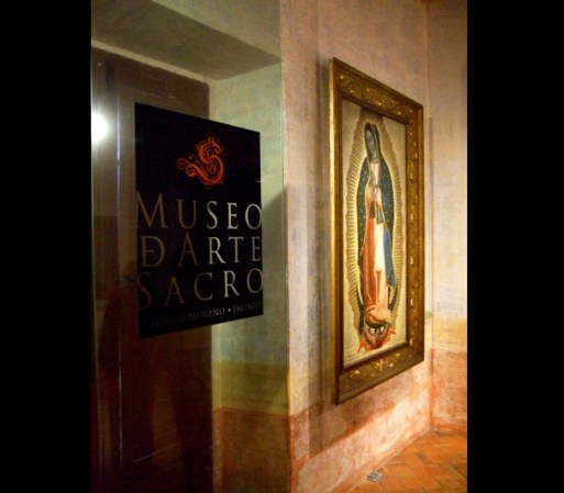 Uno de sus centros culturales más importantes, es el Museo de Arte Sacro.