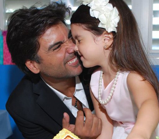 Desde marzo de 2007 su gran amor y pasión es Sabrina, su pequeña hija.