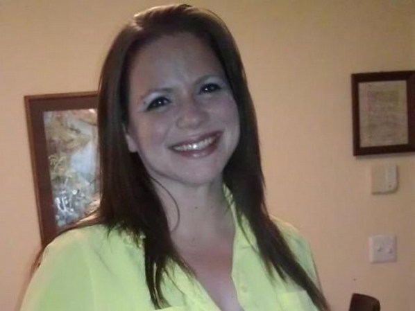 Rebecca Ann Wingo, 32 años. Era madre de dos niñas de 4 y 6 años. Rebecca, nació en Texas, estaba trabajando en la empresa médica, Schryver en Aurora. Trabajó durante 11 años en la Fuerza Aérea de los EEUU.