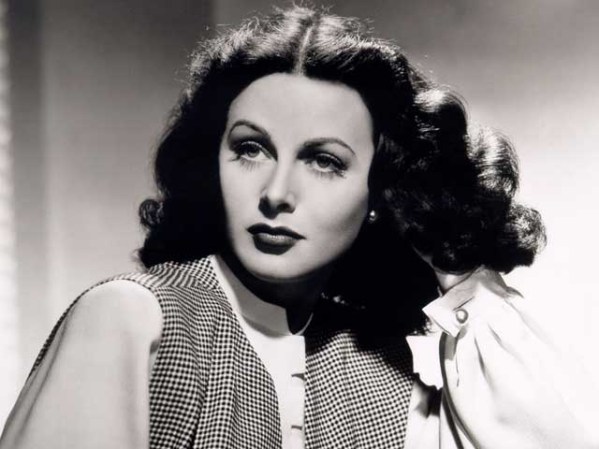 Hedy Lamarr, a quien llegaron a llamar la mujer más bella de Europa por sus rasgos exóticos, de joven.