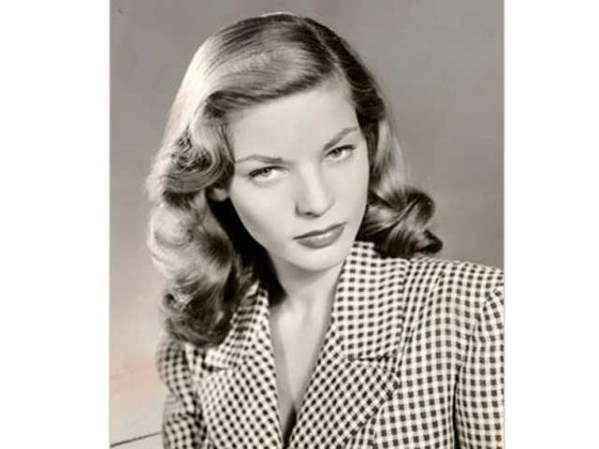 Lauren Bacall, quien se casó con el reconocido actor Humphrey Bogart, de joven.