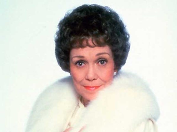Jane Wyman, ya mayor.