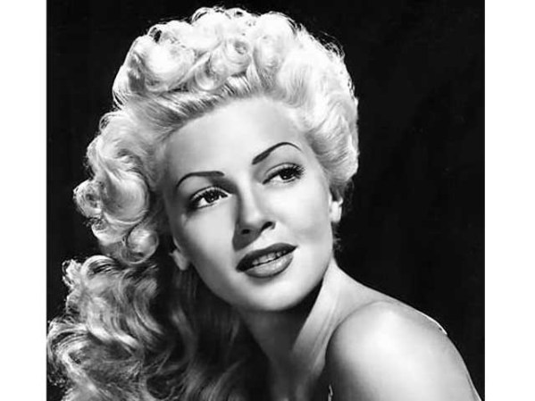 Lana Turner, símbolo sexual de la década de los años 40, de joven.