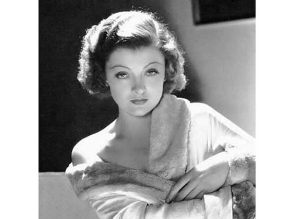 Myrna Loy, una de las más grandes y mejor pagadas actrices de Hollywood, de joven.