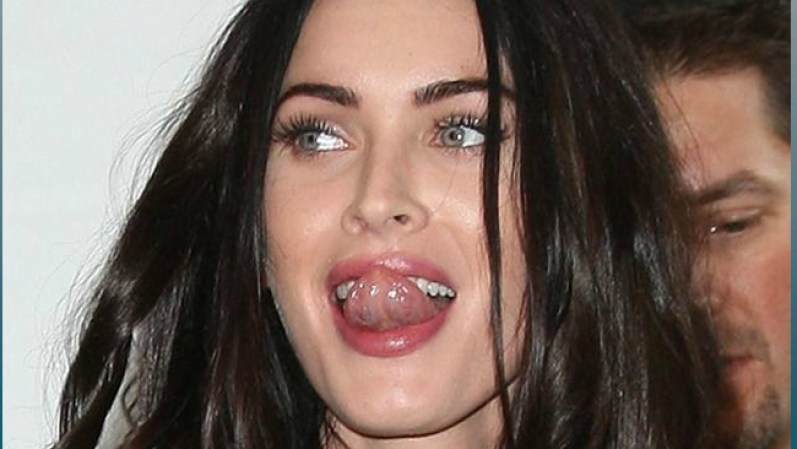 Megan Fox, la sexy actriz, dijo en el 2008 a la revista GQ que cuando tenía 18 años se enamoró de una stripper, aunque aclara que nunca fueron pareja.
