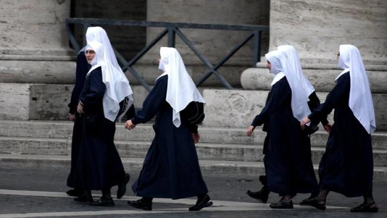 Los médicos estiman que las mujeres que votan el celibato antes de dar a luz están sometidas a un mayor riesgo de desarrollo...