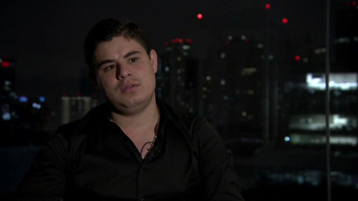 alfredo olivas mi nombre est manchado de rojo alfredo olivas mi nombre est manchado de rojo
