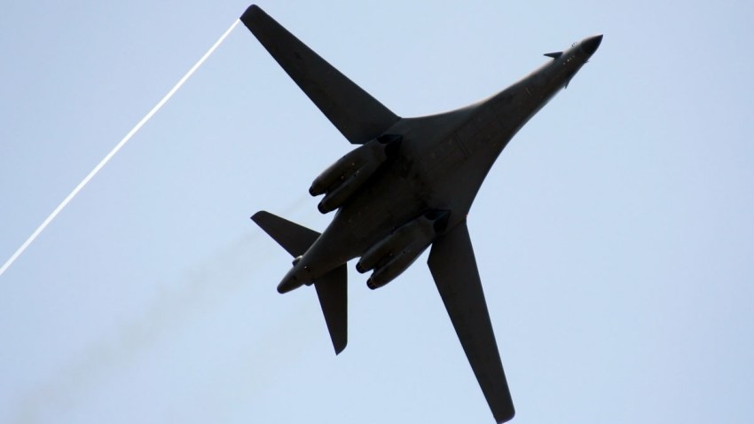 Bombardero b1