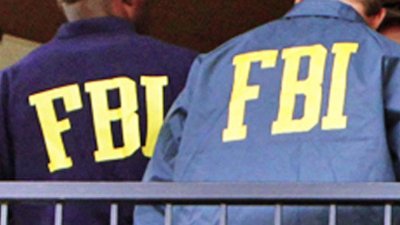 Arrestan a agente del FBI sospechoso de agredir sexualmente a dos mujeres