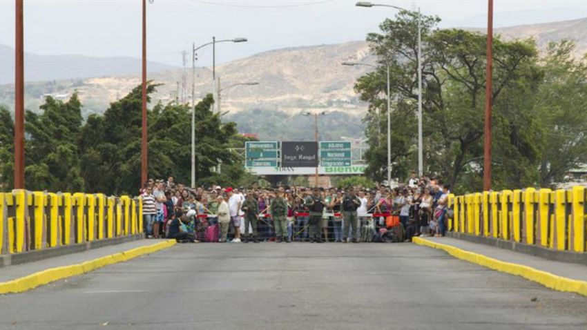 TLMD-venezuela-frontera-colombia-deportacion-de-colombianos-EFE-635759773784059329w
