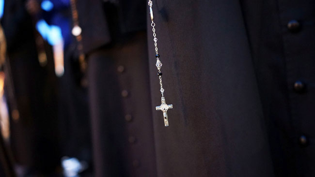 tlmd_032014_priest_gi