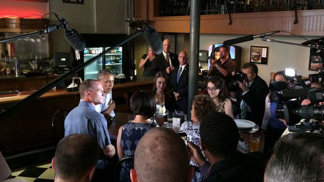 tlmd_obama_cena_denver