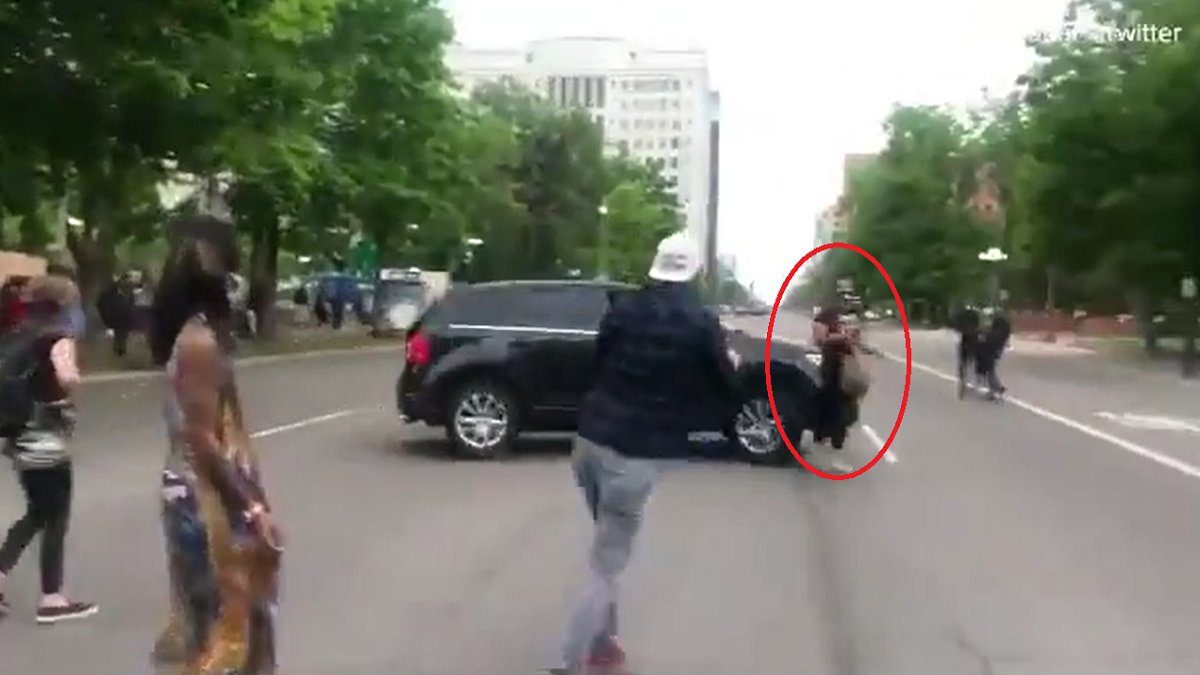Mujer que atropelló peatón en Denver durante protestas por muerte de George Floyd es declarada inocente - Vimarsana News