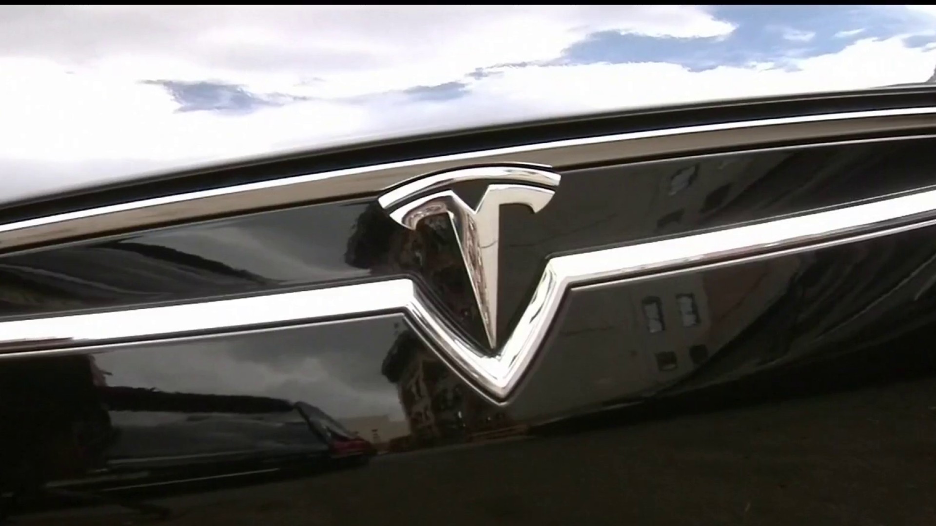 La mayor estación de carga de autos Tesla en EE.UU. funciona con diésel,  según experto en energía, vehículos eléctricos de Tesla, planta de  generación de diesel, cargadores
