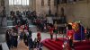 Miles esperan durante horas para despedir a la reina Isabel II en Londres