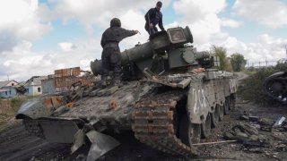 Tanque ruso en poder de ucranianos