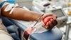 FDA se inclina en permitir que hombres gays y bisexuales puedan donar sangre
