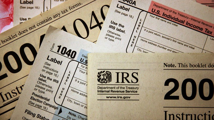 CHICAGO – NOVEMBER 1:  Current federal tax forms are distributed at the offices of the Internal Revenue Service November 1, 2005 in Chicago, Illinois. A presidential panel today recommended a complete overhaul of virtually every tax law for individuals and businesses.  (Photo Illustration by Scott Olson/Getty Images)