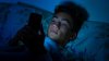 ¿Cómo afecta sus cerebros? Jóvenes reciben casi 5,000 notificaciones de teléfono al día, según estudio