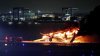 Avión choca contra otro y se incendia en aeropuerto de Tokio dejando varios muertos