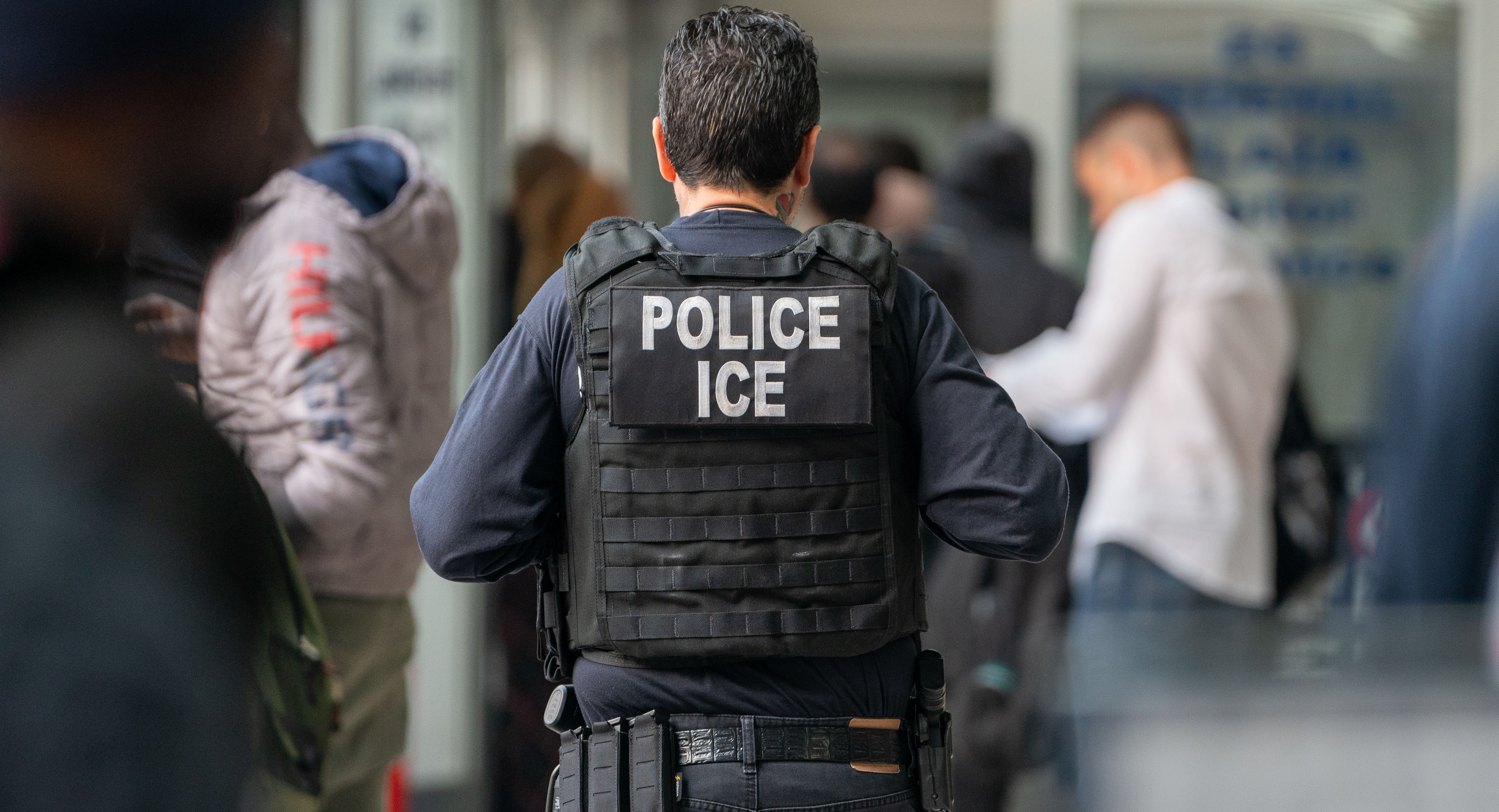 Estados Unidos: agentes de ICE comenzarán a usar cámaras corporales – Telemundo Denver