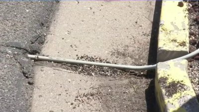 Mejoras en una carretera de Colorado Springs generan daños en carros de residentes