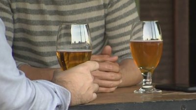 Medida permanente: se pueden ordenar bebidas alcohólicas “para llevar” en Colorado