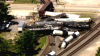 Tren de carga se descarrila en Illinois y provoca evacuaciones ante presunta fuga