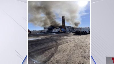 Decenas de familias son evacuadas por incendio de estructura en la población de Byers