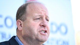 El gobernador de Colorado, Jared Polis.