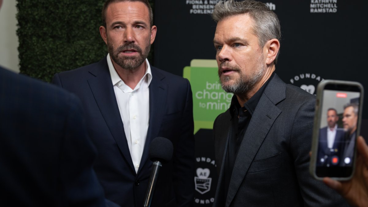 Demandan a Ben Affleck y Matt Damon por la película 