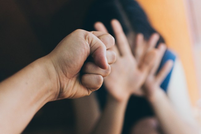 Mujeres violentadas deberán pagar sus estudios de agresión en Michoacán Mujeres violentadas deberán pagar sus estudios de agresión en Michoacán